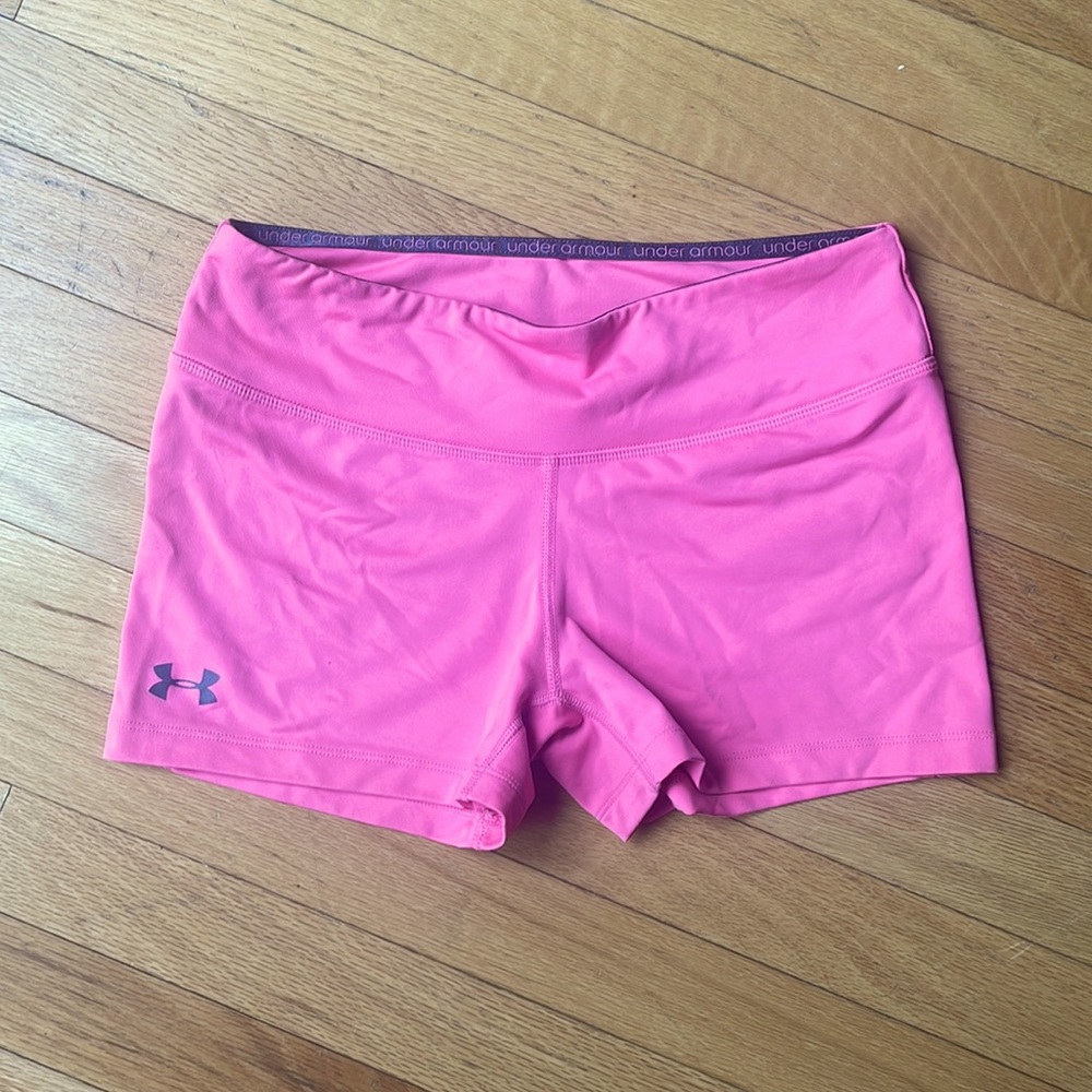 Under Armor hot pink fitted shorts